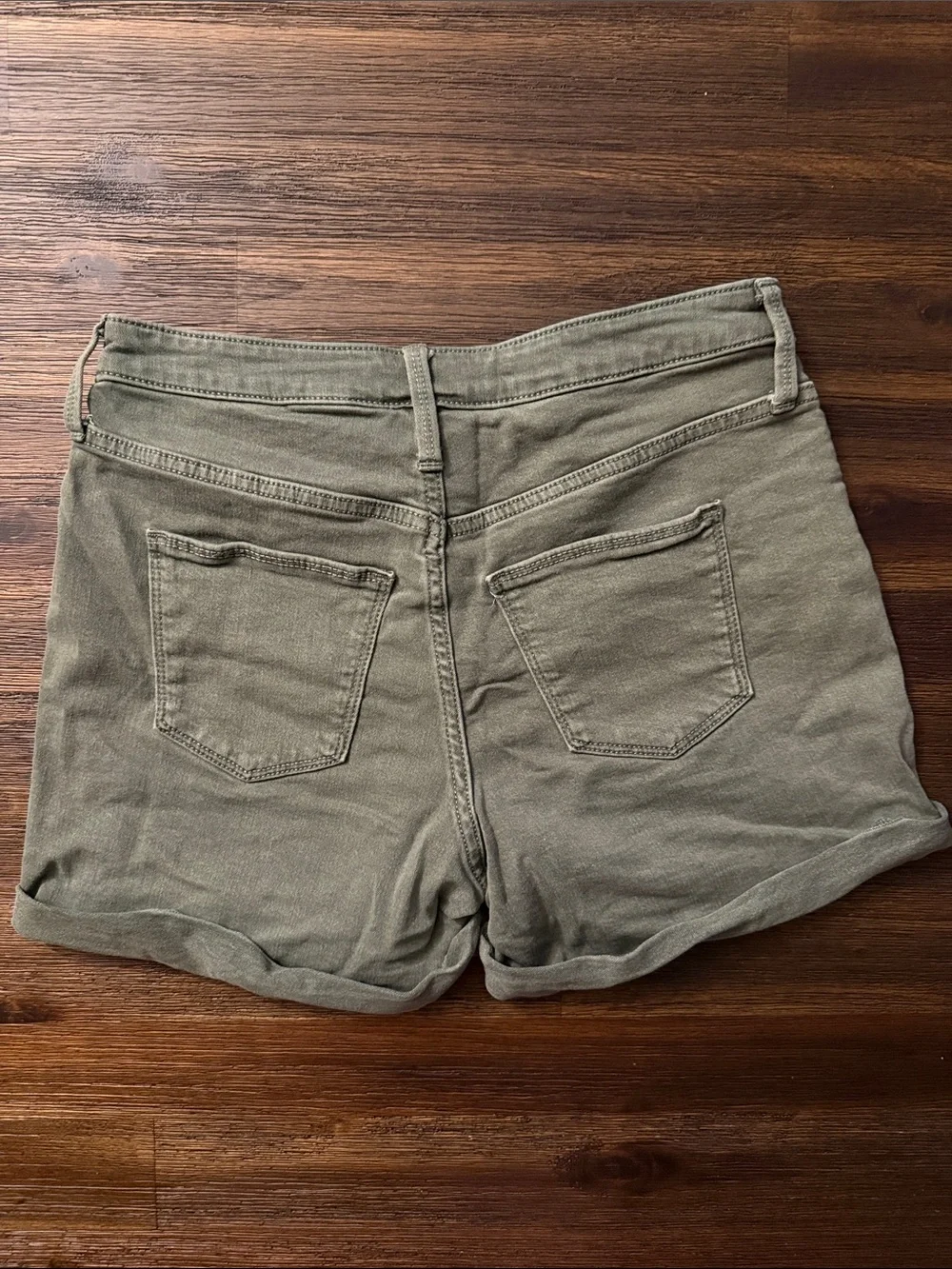 Universal Thread Olive Green Denim High Rise Midi Shorts 6/28R